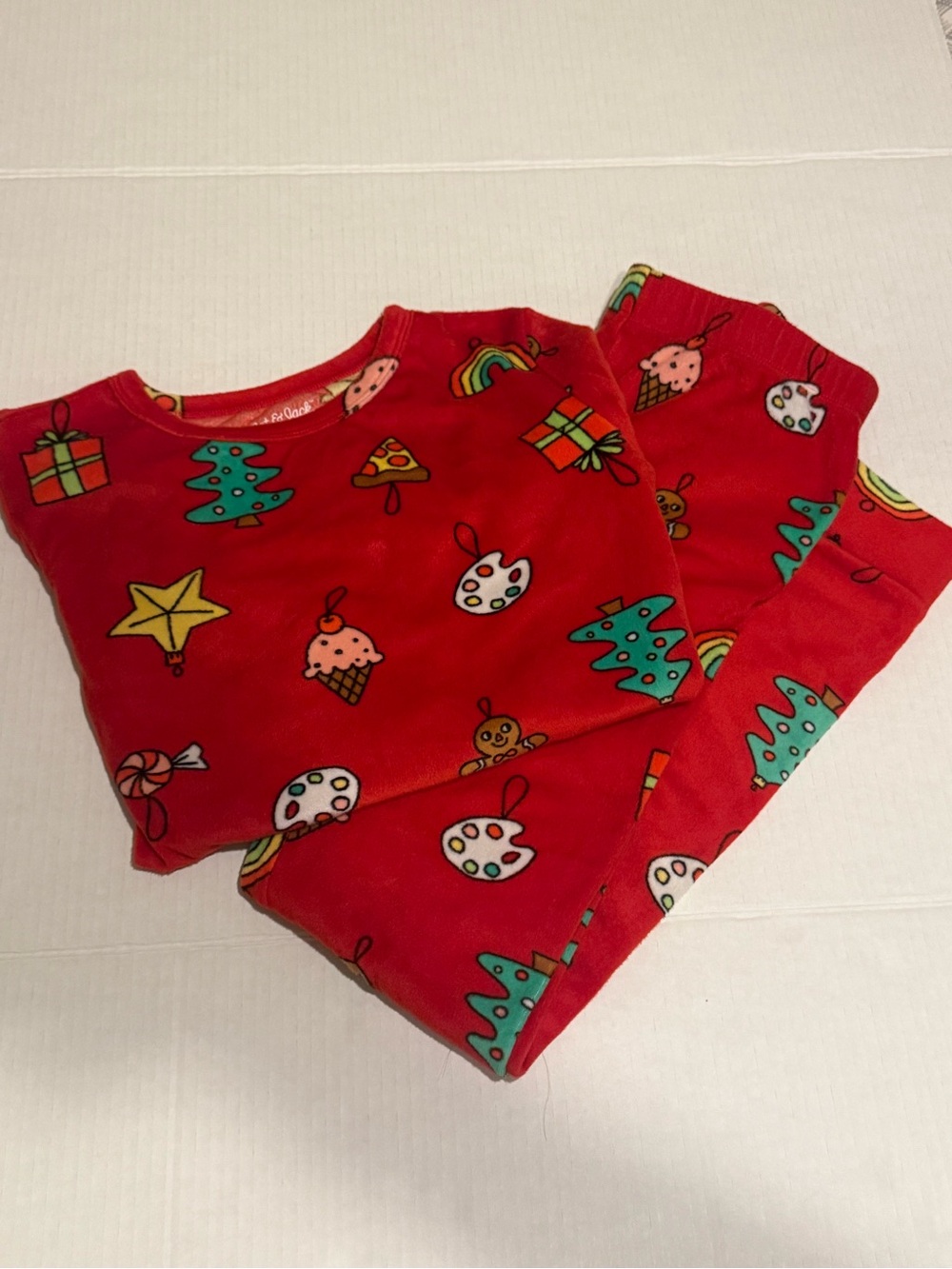 Kids Red Holiday Print Pajama Set - Cozy Christmas Sleepwear